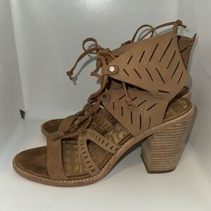 DOLCE VITA Luci Leather Cutout Ghillie Lace Up Caged Sandals w Block Heel 9.5
